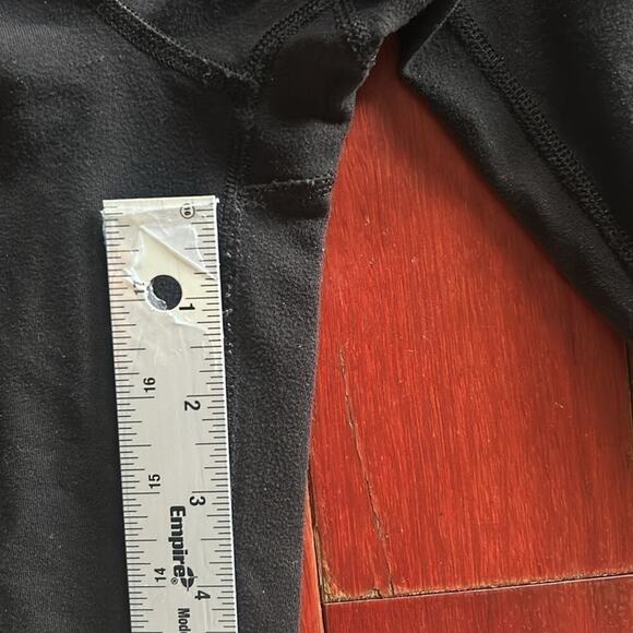 Lululemon Wide Leg Leggings Size 10 - Picture 9 of 9